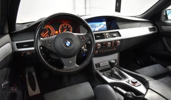 BMW 523i LCI, M-PAKET, SCHIEBEDACH, NAVI, SPORTSITZE voll