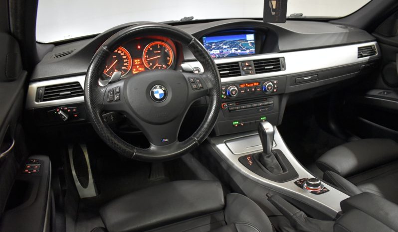 BMW 325d Aut. LCI, F1, M-PAKET, PANO, NAVI, STANDHEIZUNG voll