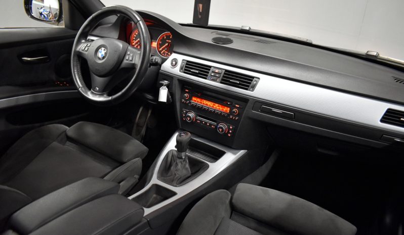 BMW 330d LCI, M-PAKET, SPORTSITZE, ALCANTARA, AHK voll