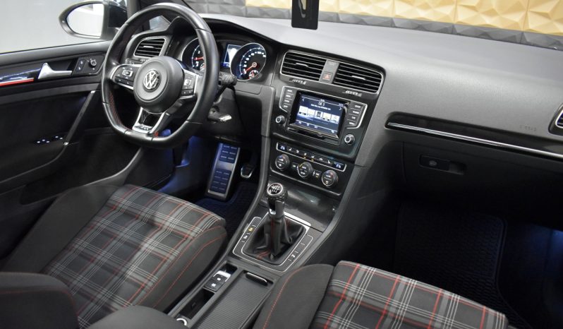 VW Golf VII 2.0 TSI GTI PERFORMANCE, GEWINDEFAHRWERK, SPORTSITZE, AMBIENTE voll