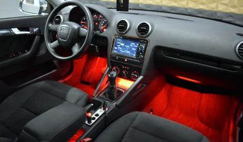 Audi A3 SB 1.6 TDI FACELIFT, RS3 LOOK, GEWINDEFAHRWERK, NAVI, TYPISIERT voll