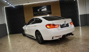 BMW 435i xDrive GranCoupe Aut. M-PERFORMANCE, LEDER, KEYLESS GO, KAMERA, HUD voll